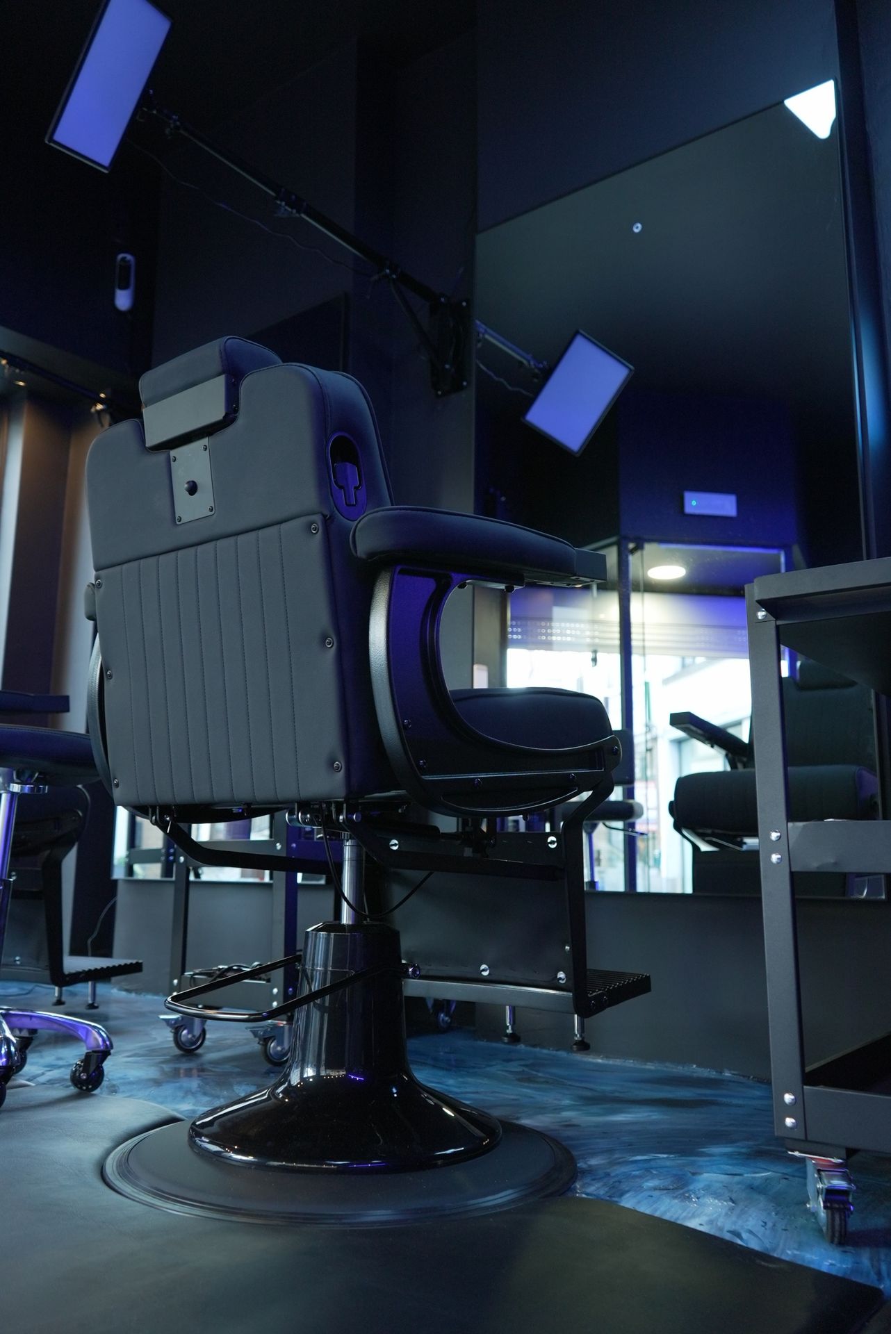 Poste de coupe du salon Treatment Gembloux