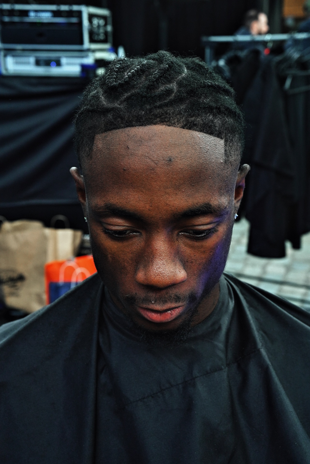 Coupe réalisée en live par les barbers Treatment au Barber Expo